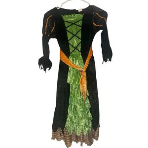 Enchanting Green and Black Witch Costume